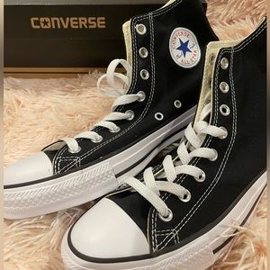 NWT Converse All Star Classic Black Hightop